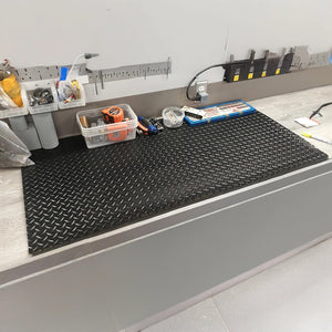 2m Heavy Duty Workshop Bench Protector Mat – Durable Rubber Anti-Slip Workbenches Cover