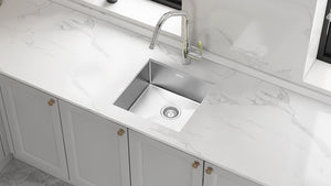 450x450mm Stainless Steel Handmade 1.5mm Sink with Waste in Stainless Steel with brushed finish Finish